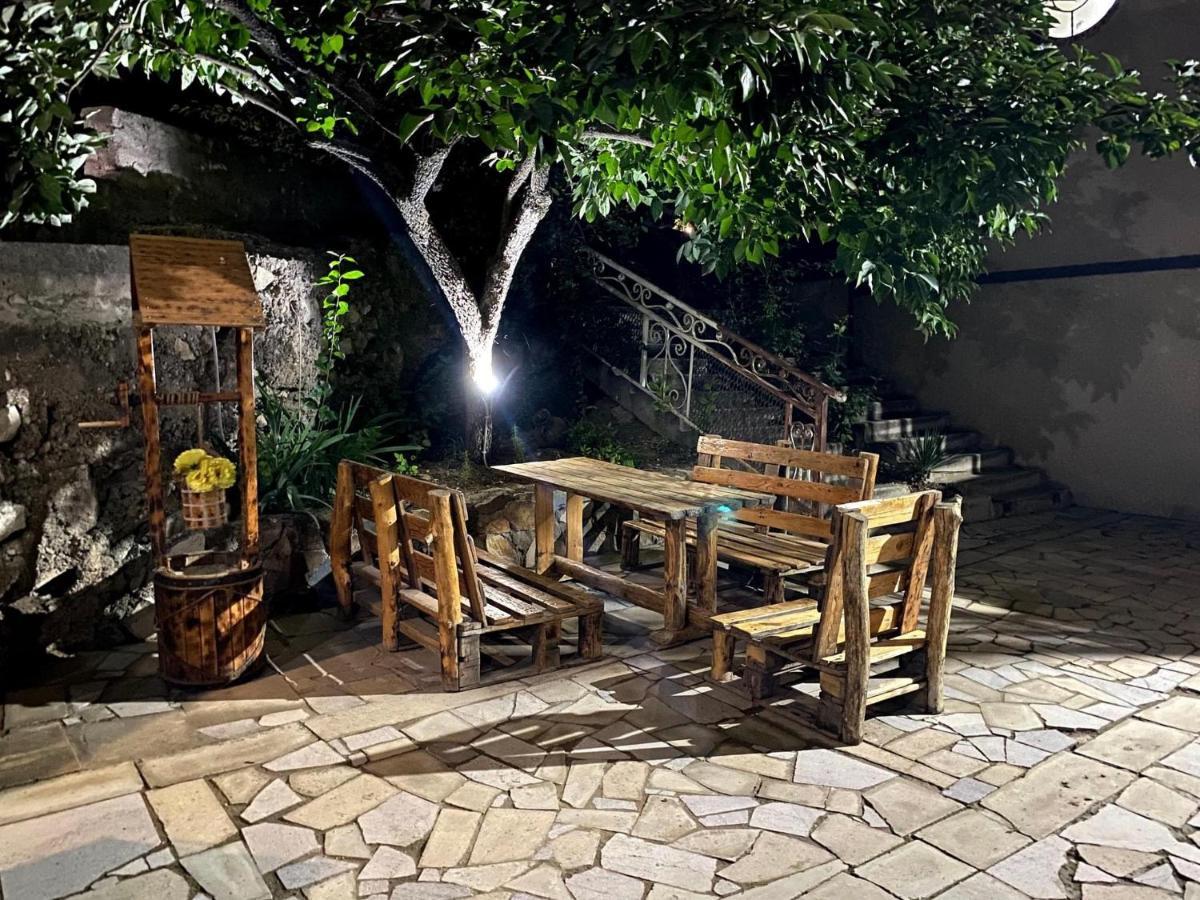 Elegaya Guest House Ijevan Exterior photo