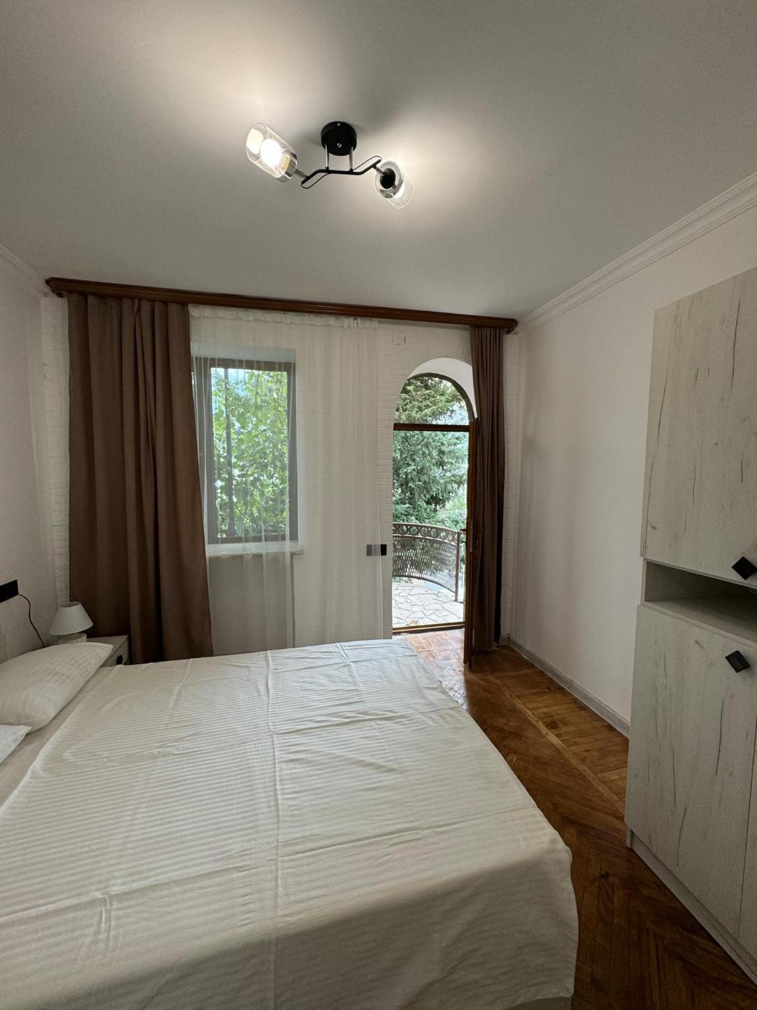 Elegaya Guest House Ijevan Exterior photo